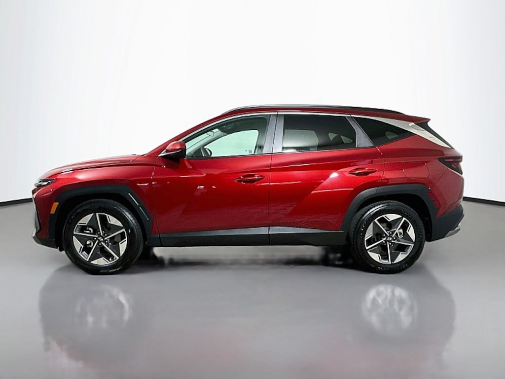 Used 2025 Hyundai Tucson SEL Compact SUV
