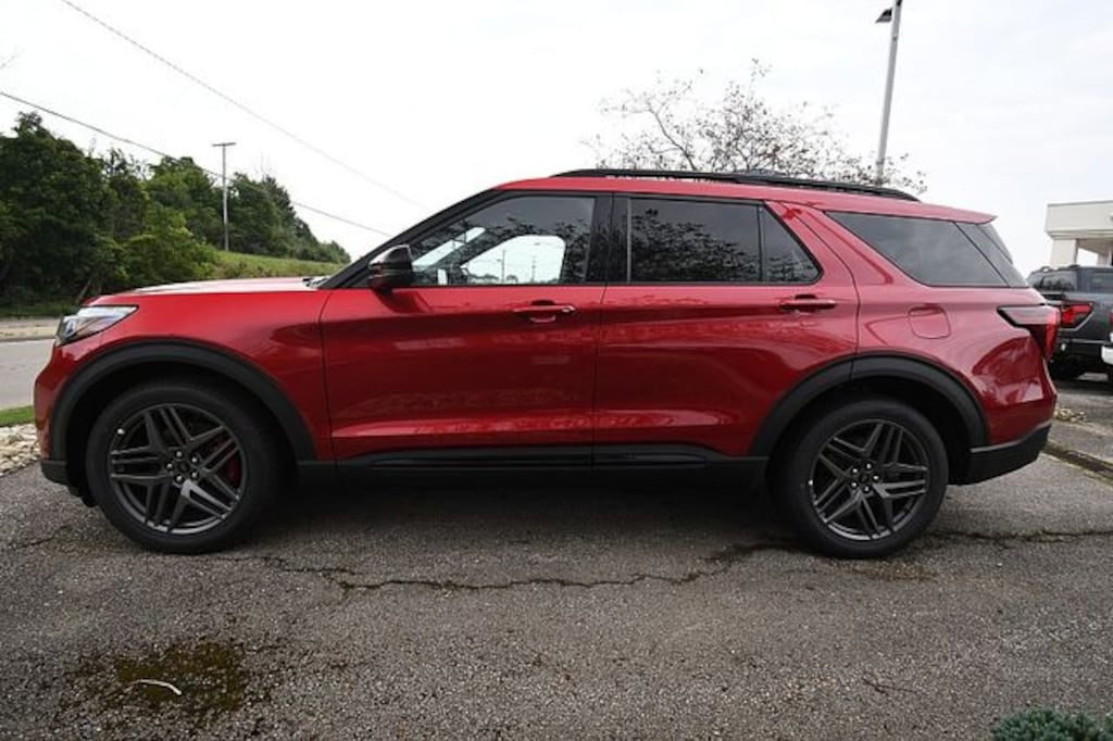 New 2026 Ford Explorer ST SUV
