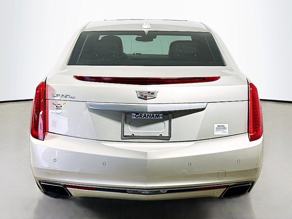 Used 2016 Cadillac XTS Luxury Collection Full-Size Car