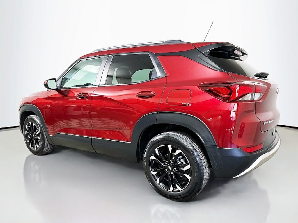 Used 2023 Chevrolet Trailblazer LT Compact SUV