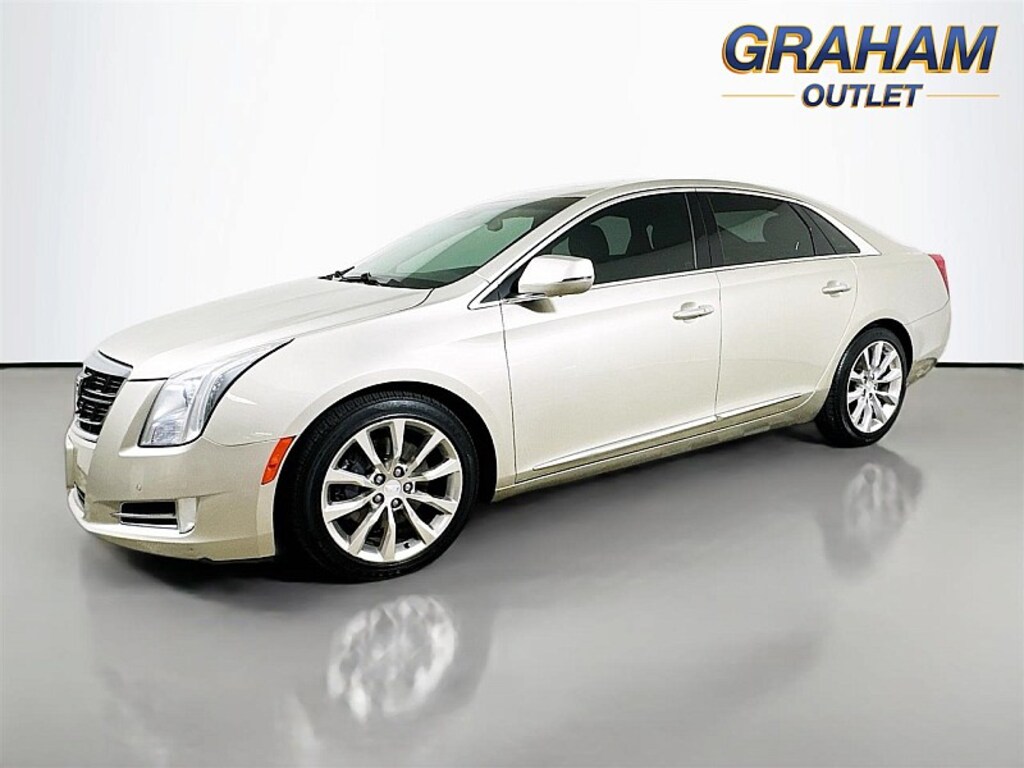 Used 2016 Cadillac XTS Luxury Collection Full-Size Car