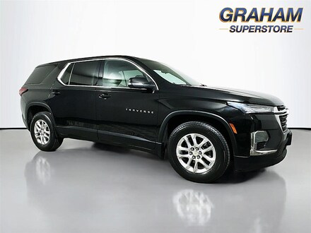 2022 Chevrolet Traverse LS Full Size SUV