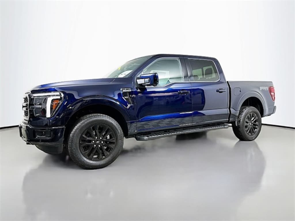 New 2025 Ford F-150 Lariat TRUCK