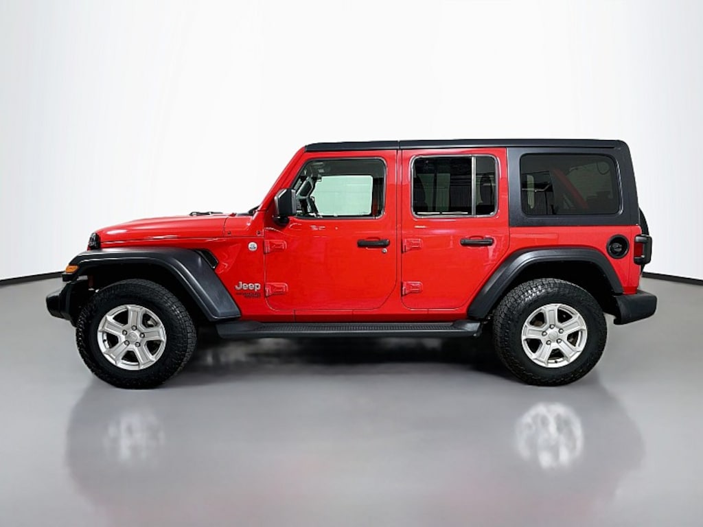 Used 2019 Jeep Wrangler Unlimited Sport S Crossover SUV