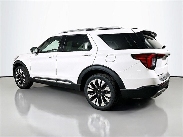 2026 Ford Explorer Platinum photo 4