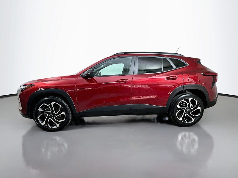 Used 2024 Chevrolet Trax 2RS Crossover SUV