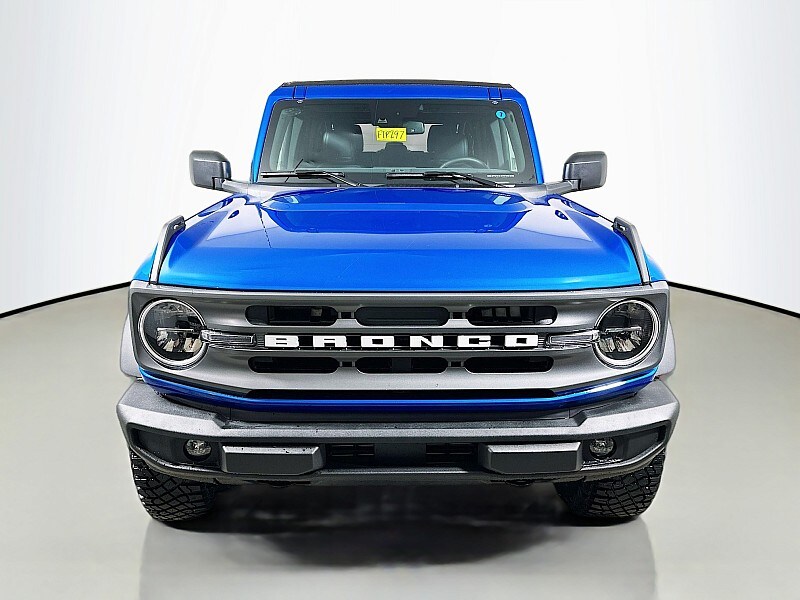 2024 Ford Bronco Big Bend photo 2