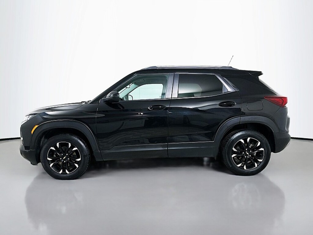 Used 2023 Chevrolet Trailblazer LT Compact SUV