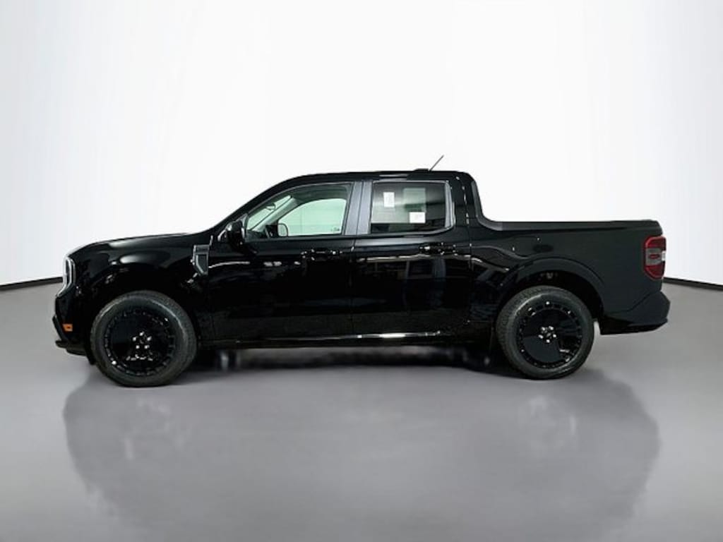 New 2026 Ford Maverick Lobo TRUCK