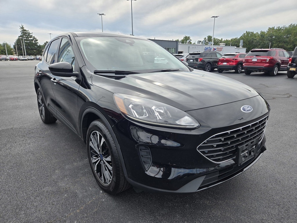 Used 2022 Ford Escape SE SUV