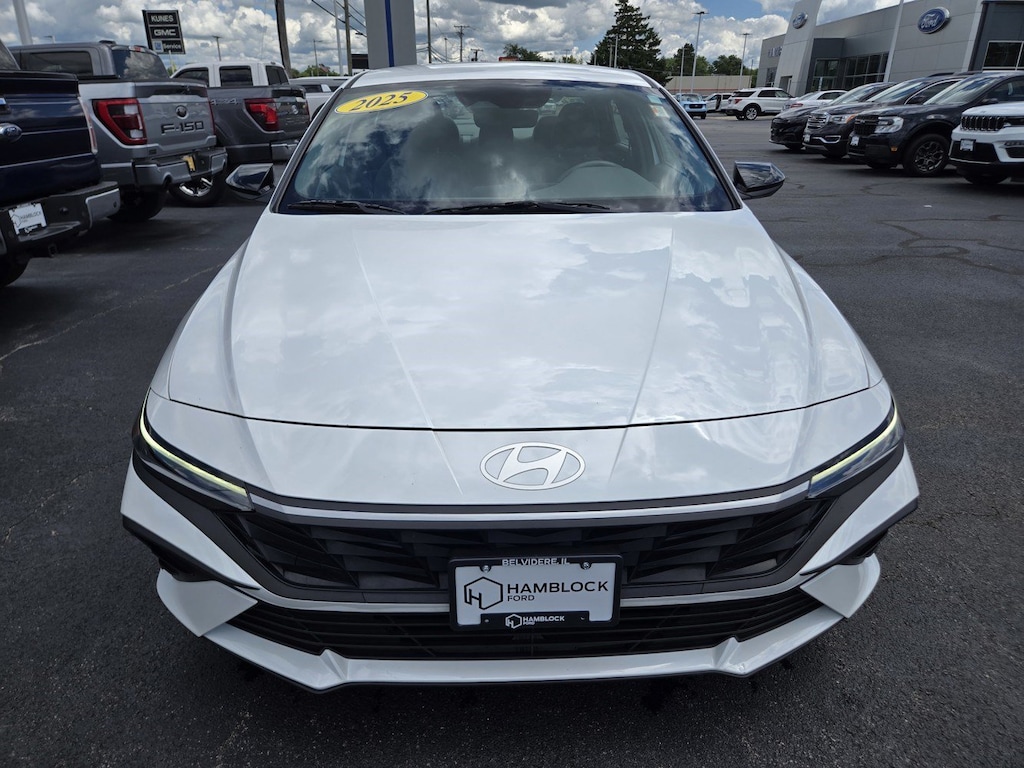 Used 2025 Hyundai Elantra SEL Sport Sedan