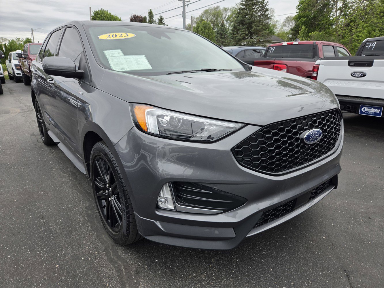 2023 Ford Edge