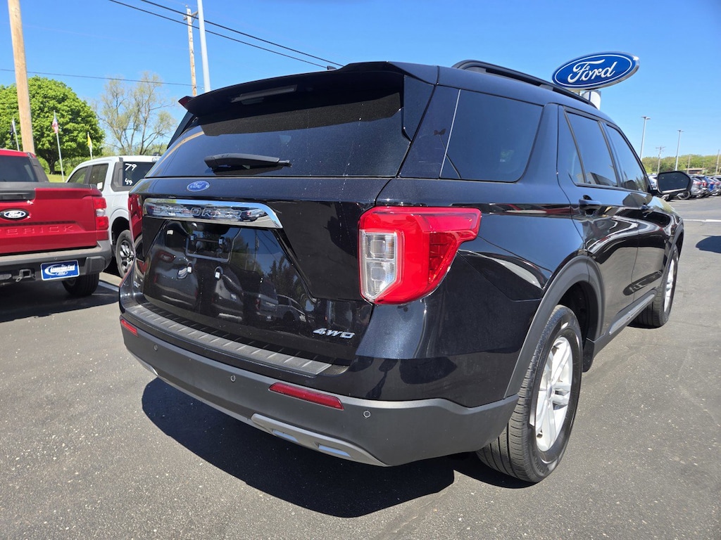 Used 2024 Ford Explorer XLT SUV