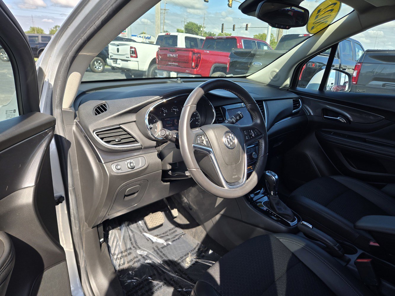 Used 2022 Buick Encore Preferred with VIN KL4CJESM1NB560266 for sale in Belvidere, IL