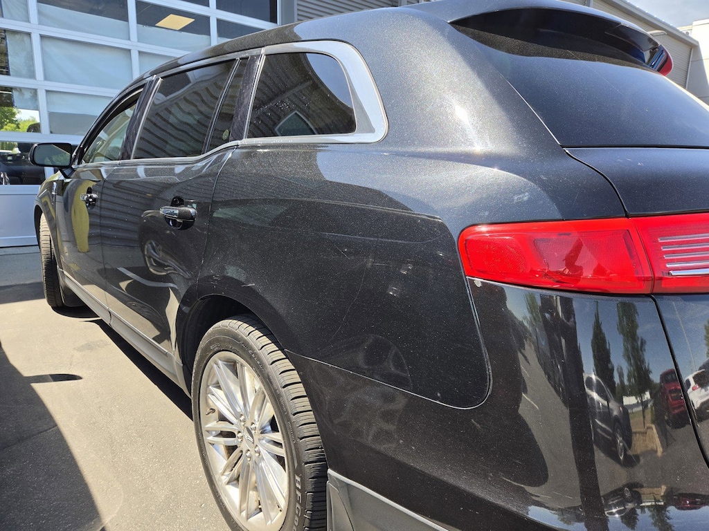 Used 2013 Lincoln MKT EcoBoost SUV