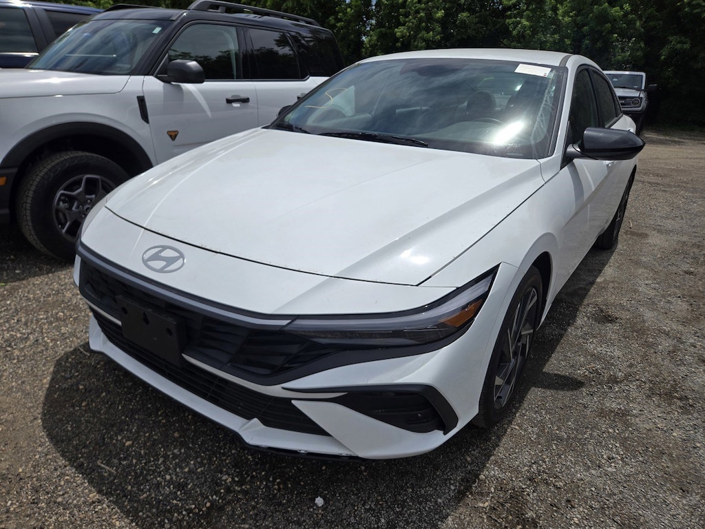 Used 2025 Hyundai Elantra SEL Sport Sedan