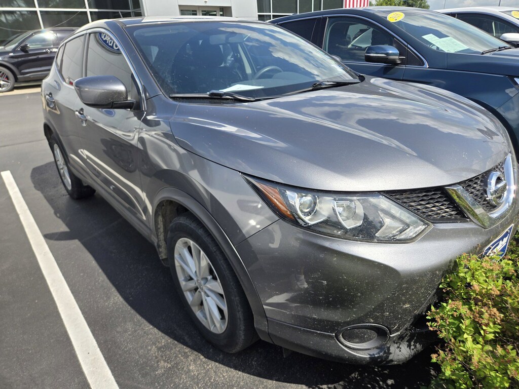 Used 2017 Nissan Rogue Sport S SUV