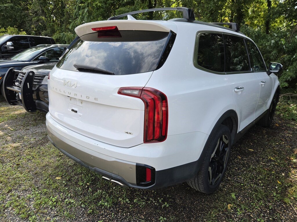 Used 2025 Kia Telluride S SUV