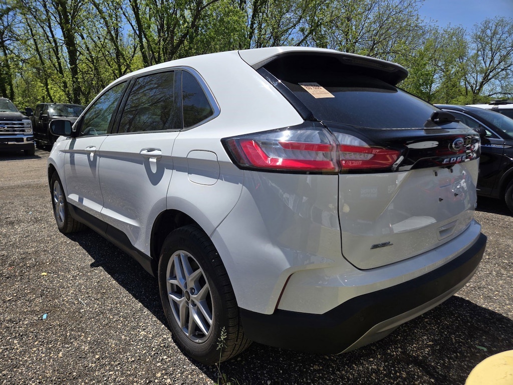 Used 2024 Ford Edge SUV