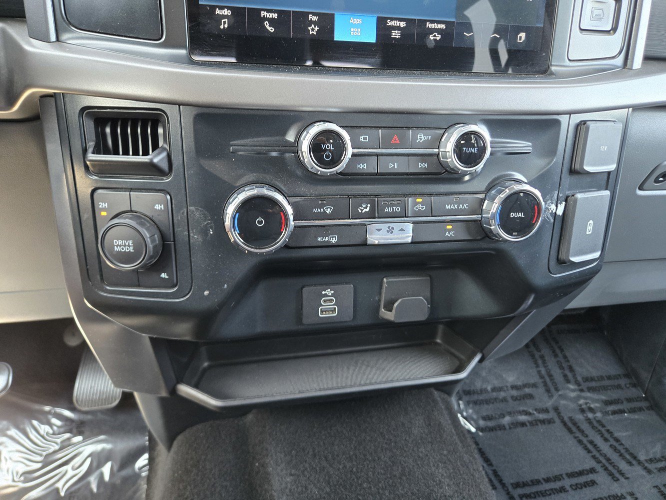 Photo 11