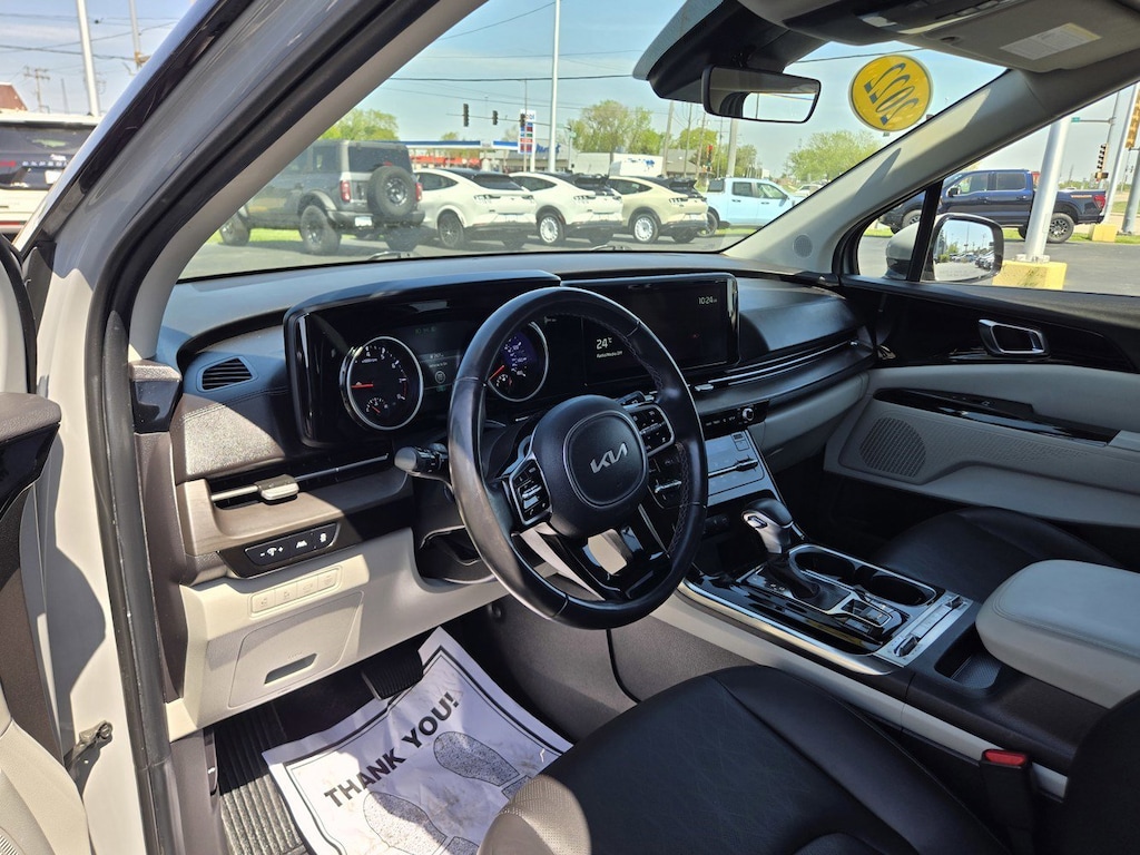 Used 2022 Kia Carnival SX MPV