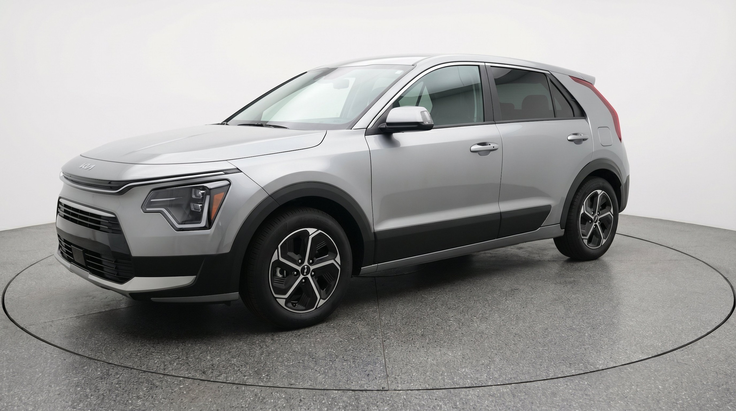Thumbnail: 2026 Kia Niro - 3