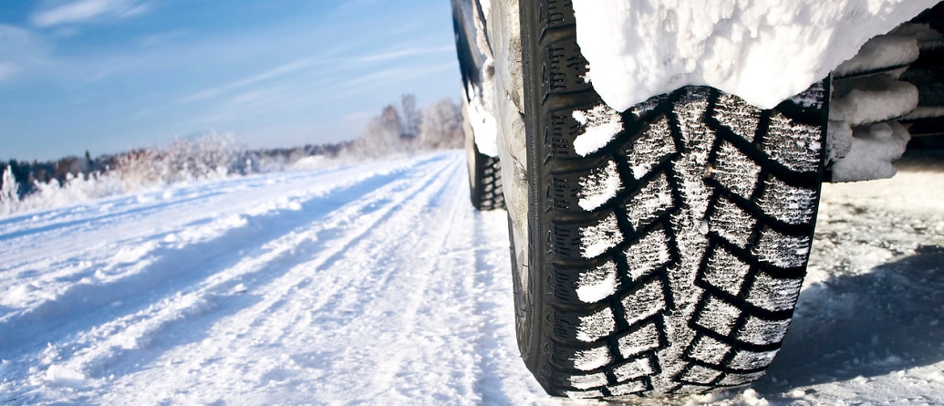 winter-tire-change-in-maple-on-maple-acura