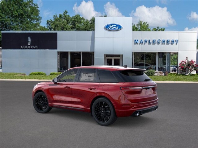 2025 Lincoln Corsair Premiere photo 4