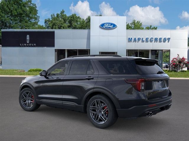 2025 Ford Explorer ST photo 4
