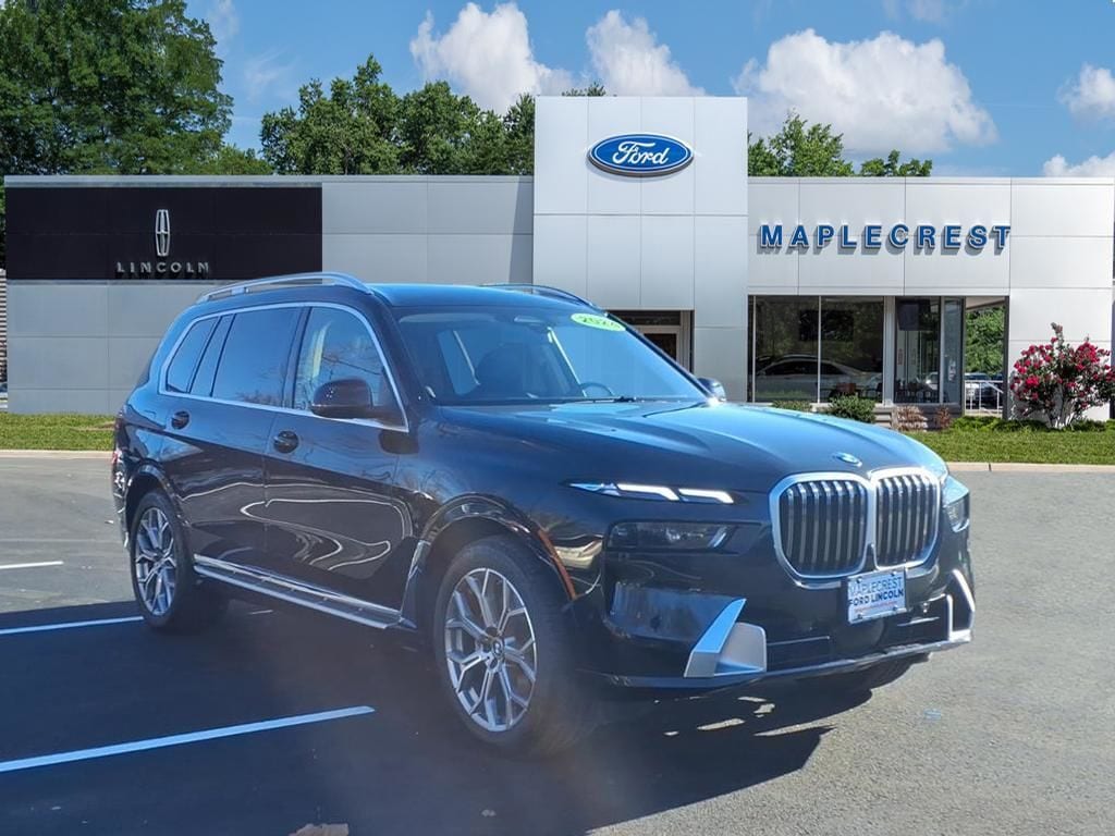 2024 BMW X7