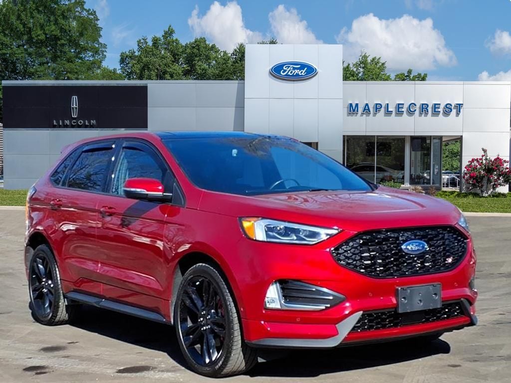 Used 2022 Ford Edge Image