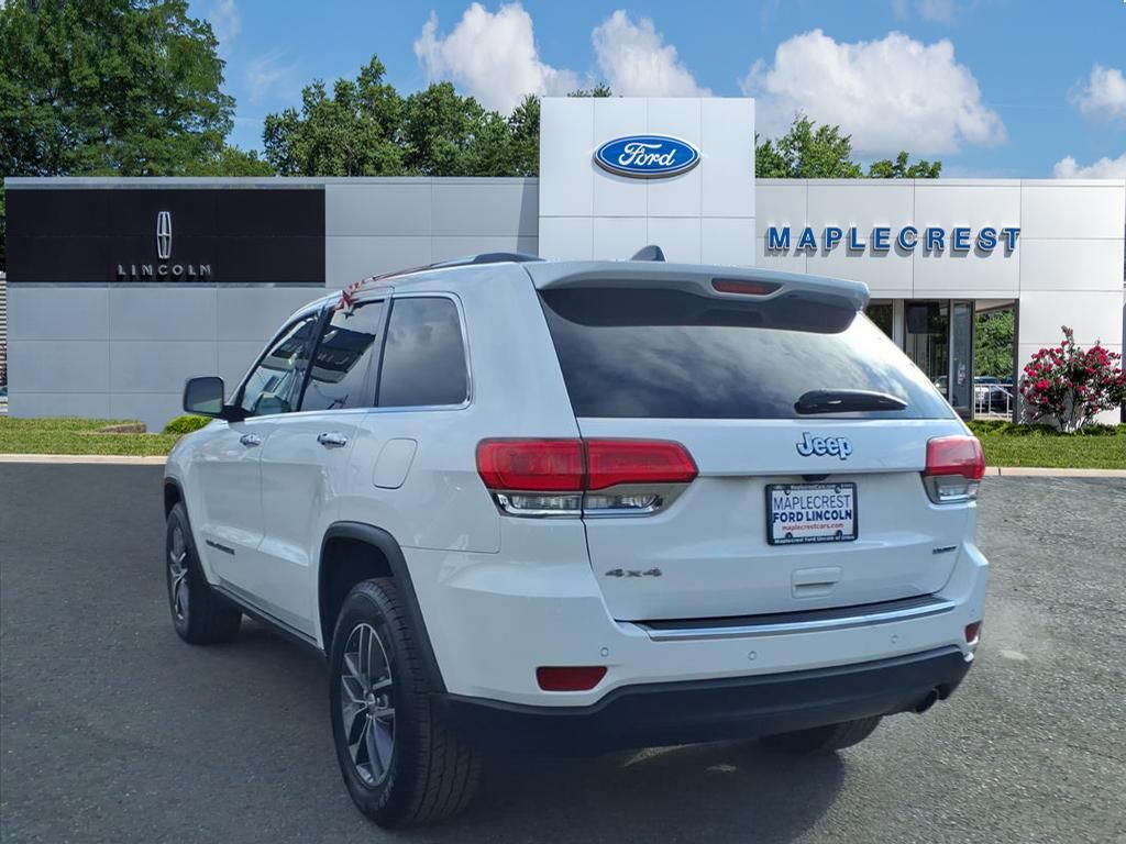2017 Jeep Grand Cherokee Limited photo 3