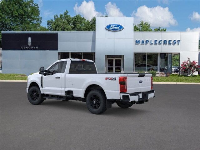 2024 Ford F-350 photo 4