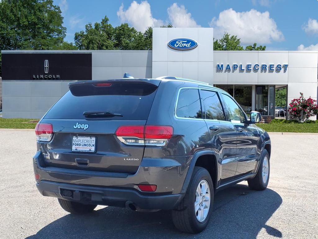 2015 Jeep Grand Cherokee Laredo photo 4