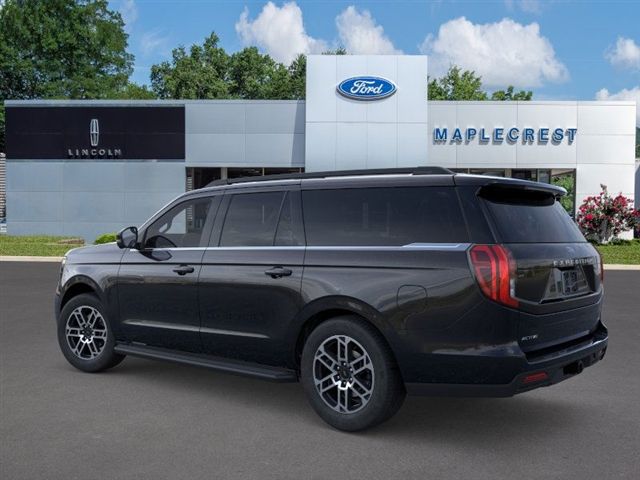 2025 Ford Expedition MAX photo 2