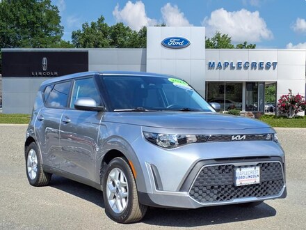 2024 Kia Soul LX Hatchback