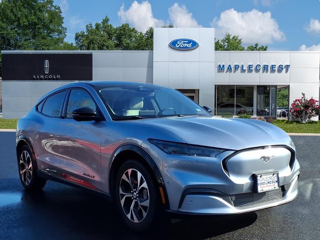 2022 Ford Mustang Mach-E Premium RWD