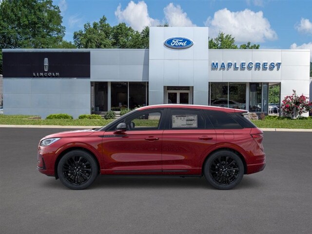 2025 Lincoln Corsair Premiere photo 3