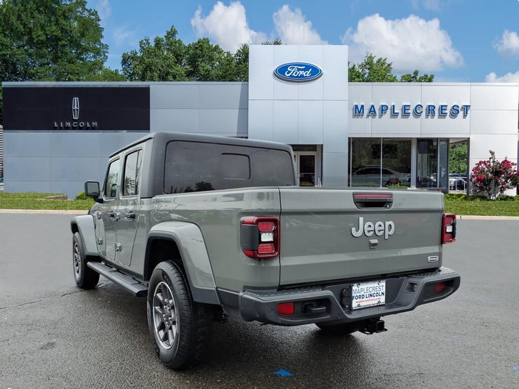 Certified 2021 Jeep Gladiator Overland Truck