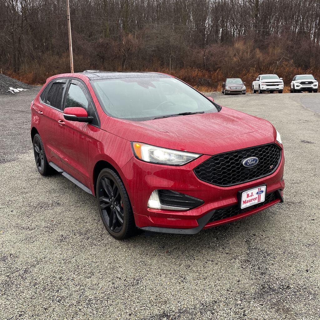 2022 Ford Edge ST