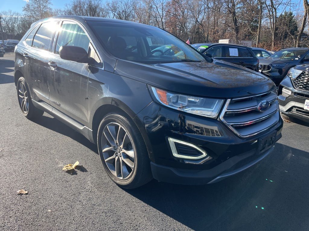 2018 Ford Edge Titanium's photo