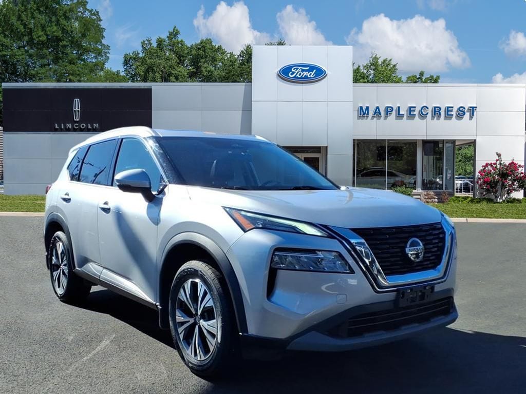 Used 2021 Nissan Rogue Image
