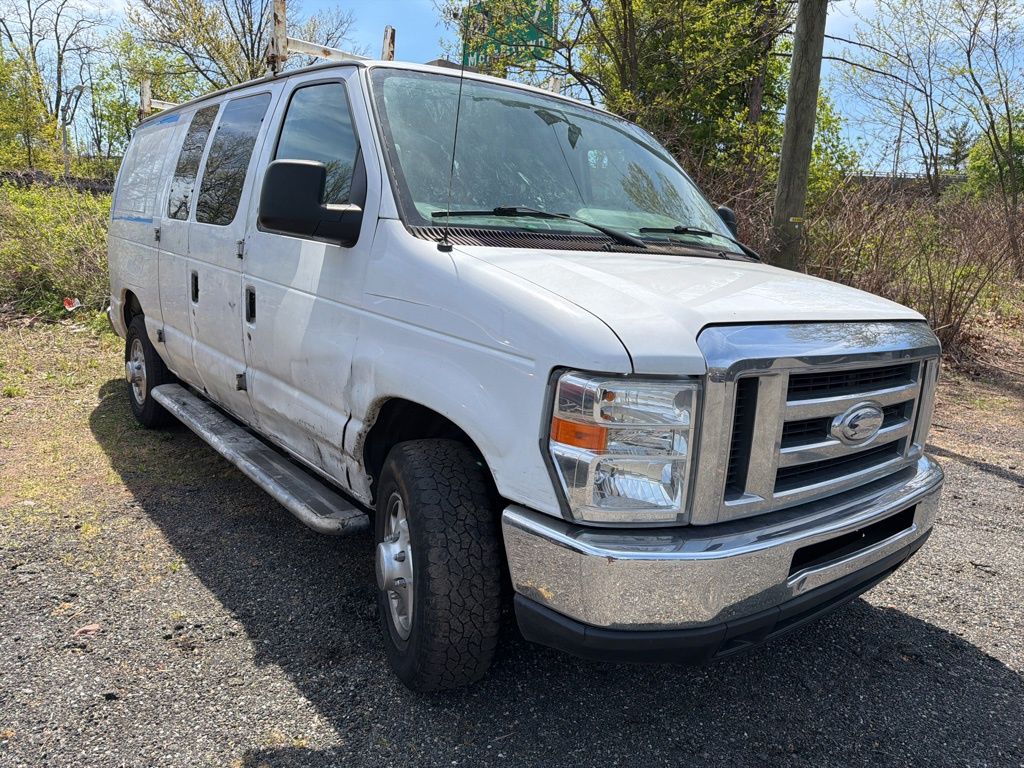 2014 Ford E-Series Econoline Van Commercial