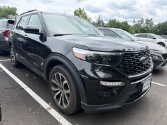 2023 Ford Explorer ST-Line SUV