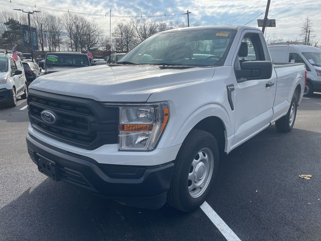 2021 Ford F-150 XL's photo