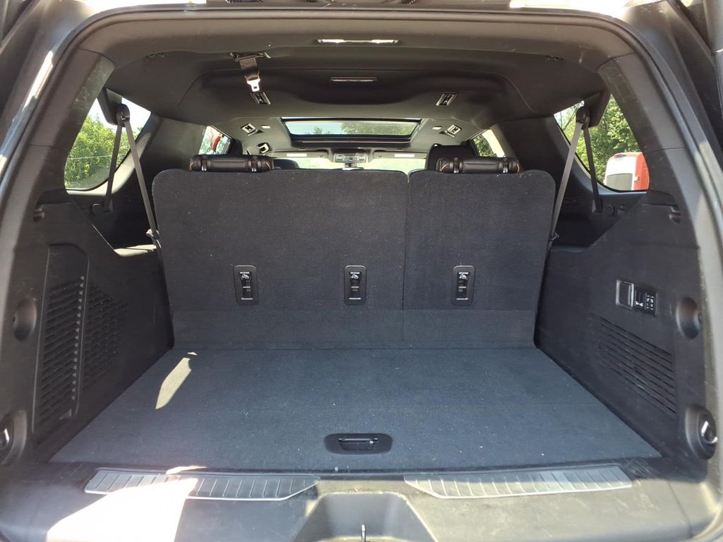 2021 GMC Yukon XL AT4 - Photo 27
