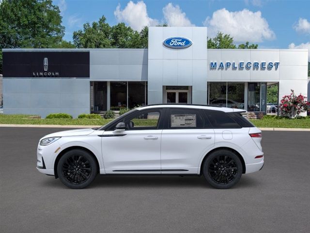 2026 Lincoln Corsair Reserve photo 3