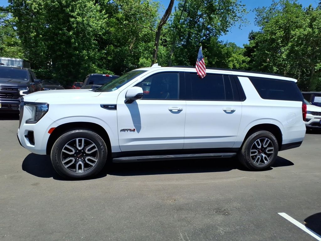 2021 GMC Yukon XL AT4 - Photo 19