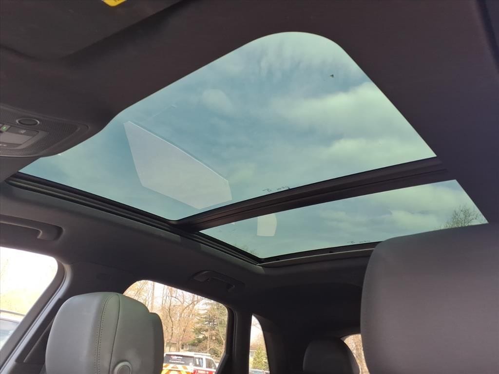 2023 Audi Q3 S Line Premium - Photo 17