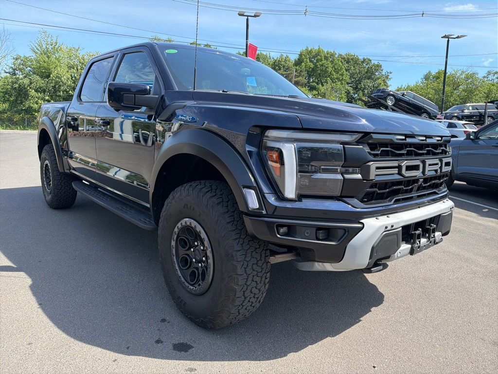 2025 Ford F-150 Raptor 4x4 SuperCrew 5-1/2 Box's photo